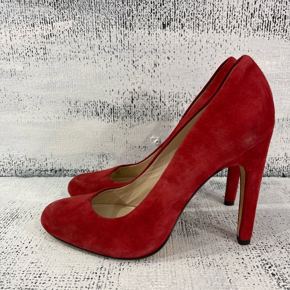 MICHAEL KORS SIZE 9 RED SUEDE HEELS